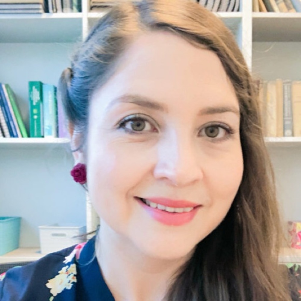 Meet your Posher, Dawana